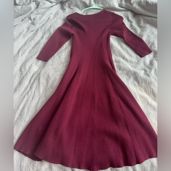 Ribbed Midi Dress - Picture 4 of 5